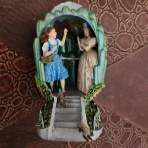 Click Your Heels Ceramic Wizard Of Oz